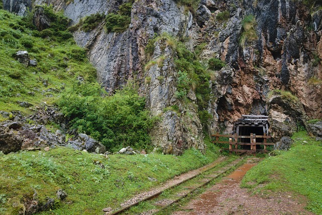 Abandoned Mine photo courtesy of