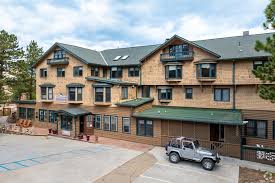 Crags Lodge Loopnet photo