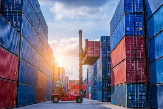 Supply Chain picture courtesy of Unsplash