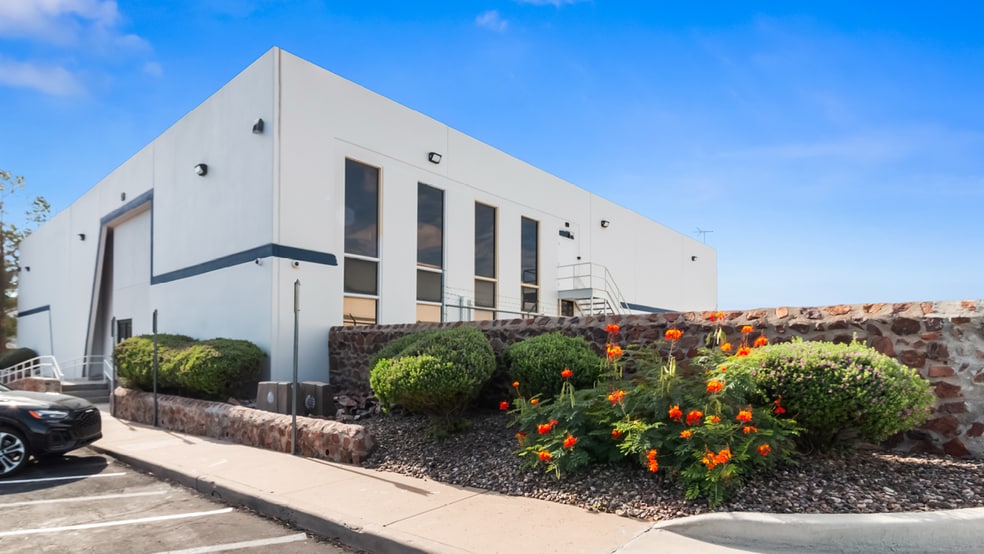 13 Founders Boulevard El Paso photo by Loopnet